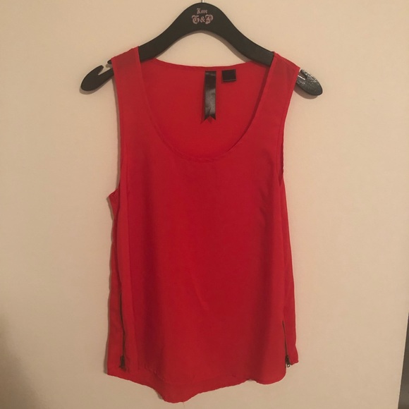 Red Tank Top - Picture 2 of 4